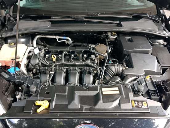 FORD-FOCUS-2.0 SE PLUS 16V FLEX 4P POWERSHIFT FORD-FOCUS-2016