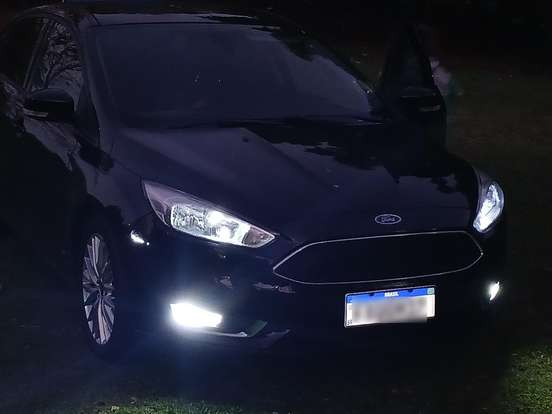 FORD-FOCUS-2.0 SE PLUS 16V FLEX 4P POWERSHIFT FORD-FOCUS-2016