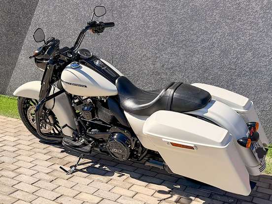 HARLEY-DAVIDSON-ROAD KING SPECIAL HARLEY-DAVIDSON-ROAD KING SPECIAL-2018