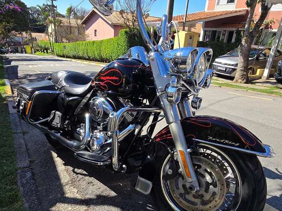 HARLEY-DAVIDSON-ROAD KING CLASSIC HARLEY-DAVIDSON-ROAD KING CLASSIC-2012