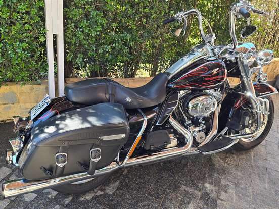 HARLEY-DAVIDSON-ROAD KING CLASSIC HARLEY-DAVIDSON-ROAD KING CLASSIC-2012