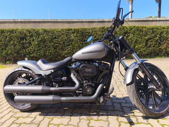 HARLEY-DAVIDSON-SOFTAIL BREAKOUT 114-2022