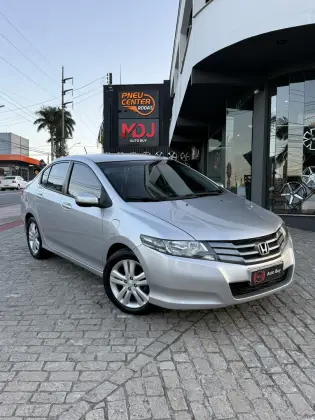 HONDA CITY 1.5 LX 16V FLEX 4P AUTOMÁTICO HONDA CITY 1.5 LX 16V FLEX 4P AUTOMÁTICO