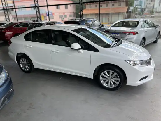 HONDA-CIVIC-2015