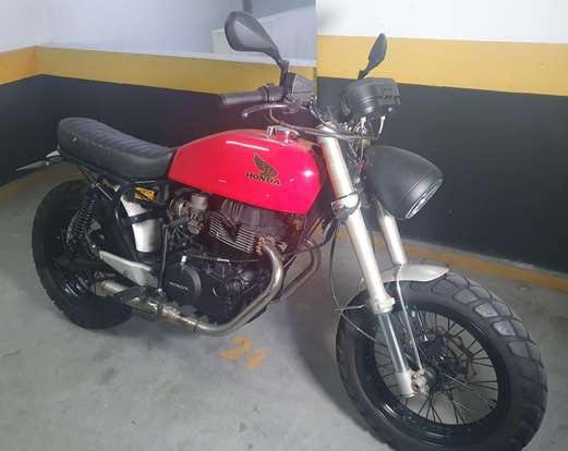 HONDA-CB 400-1981