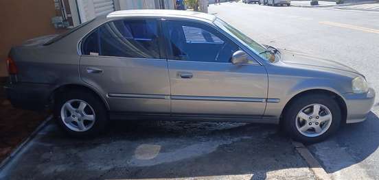 HONDA-CIVIC-2000