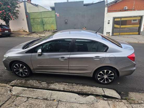 HONDA-CIVIC-2014