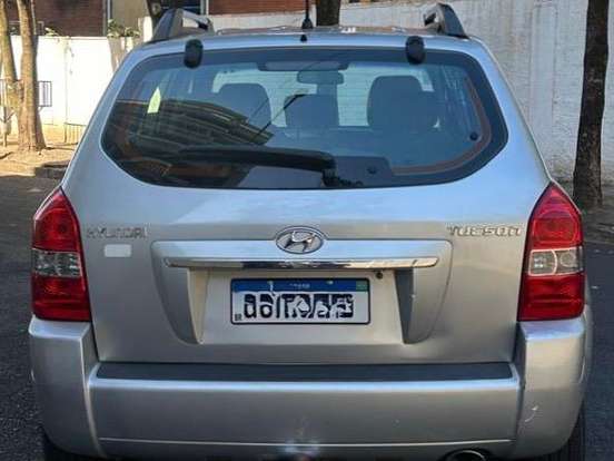 HYUNDAI-TUCSON-2.0 MPFI GLS 16V 143CV 2WD FLEX 4P AUTOMÁTICO HYUNDAI-TUCSON-2015