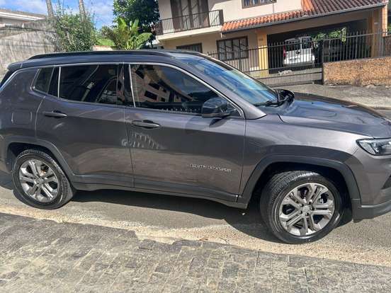 JEEP-COMPASS-2023