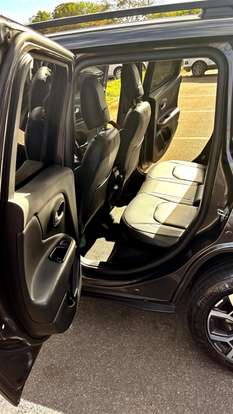 JEEP-RENEGADE-2023