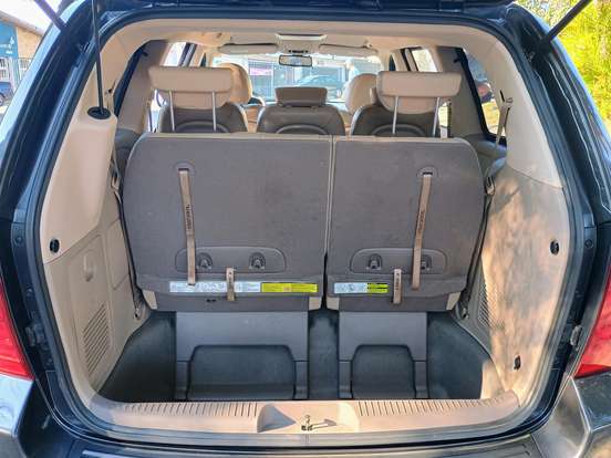 KIA-CARNIVAL-3.5 EX V6 24V GASOLINA 4P AUTOMÁTICO KIA-CARNIVAL-2014