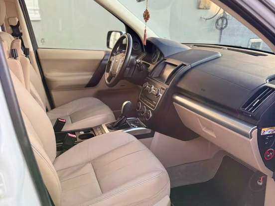 LAND ROVER-FREELANDER 2-2.0 SE SI4 16V GASOLINA 4P AUTOMÁTICO LAND ROVER-FREELANDER 2-2013