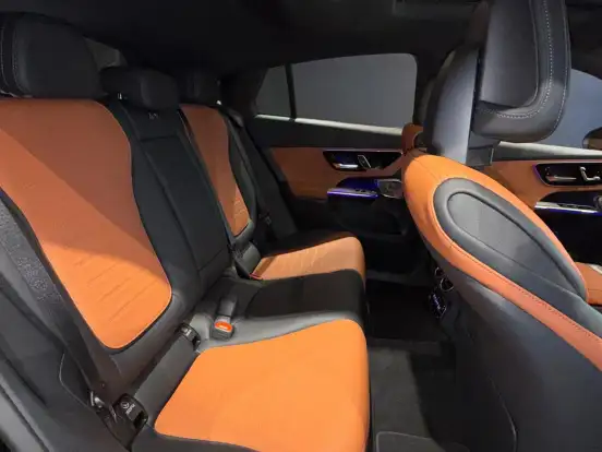 MERCEDES-BENZ-C 200-2026