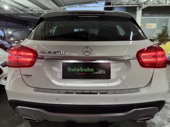 MERCEDES-BENZ-GLA 200-1.6 CGI FLEX ADVANCE 7G-DCT MERCEDES-BENZ-GLA 200-2017