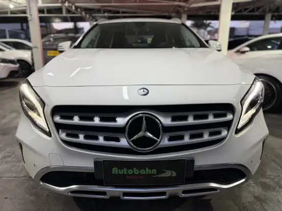 MERCEDES-BENZ-GLA 200-1.6 CGI FLEX ADVANCE 7G-DCT MERCEDES-BENZ-GLA 200-2017