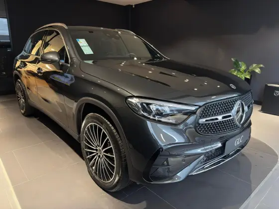 MERCEDES-BENZ GLC 300 2.0 MHEV AMG LINE 4MATIC 9G-TRONIC
