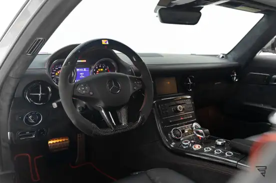 MERCEDES-BENZ-SLS AMG-2013