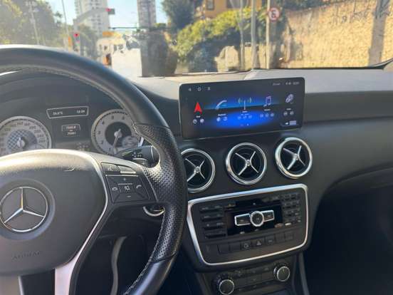 MERCEDES-BENZ-CLASSE A-2013