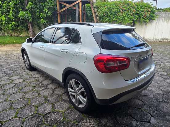 MERCEDES-BENZ-GLA 200-1.6 CGI FLEX STYLE 7G-DCT MERCEDES-BENZ-GLA 200-2018