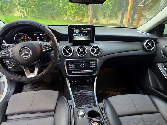 MERCEDES-BENZ-GLA 200-1.6 CGI FLEX STYLE 7G-DCT MERCEDES-BENZ-GLA 200-2018
