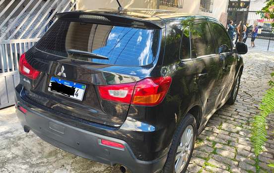 MITSUBISHI-ASX-2010