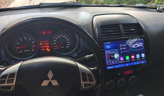 MITSUBISHI-ASX-2010