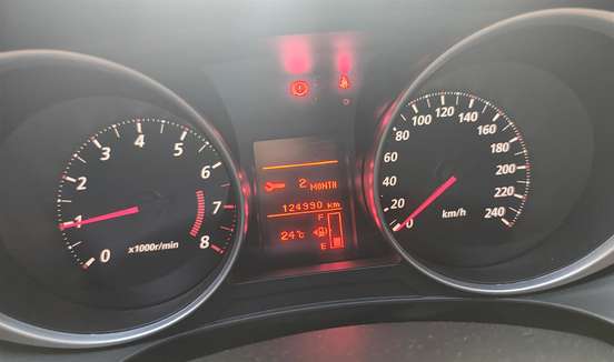 MITSUBISHI-ASX-2010