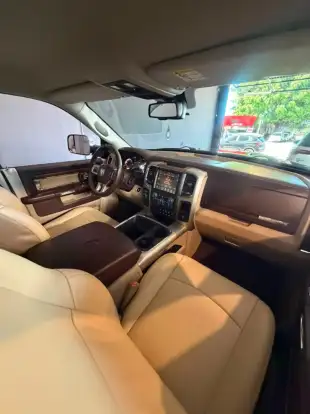 RAM-2500-6.7 LARAMIE 4X4 CD I6 TURBO DIESEL 4P AUTOMÁTICO RAM-2500-2015