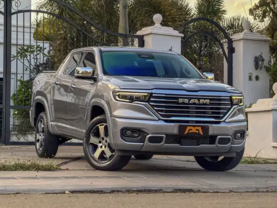 RAM RAMPAGE 2.0 TURBO DIESEL LARAMIE 4X4 AUTOMÁTICO RAM RAMPAGE 2.0 TURBO DIESEL LARAMIE 4X4 AUTOMÁTICO