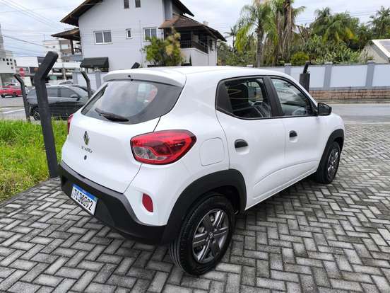 RENAULT-KWID-2024