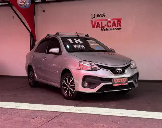 TOYOTA ETIOS 1.5 PLATINUM SEDAN 16V FLEX 4P AUTOMÁTICO TOYOTA ETIOS 1.5 PLATINUM SEDAN 16V FLEX 4P AUTOMÁTICO