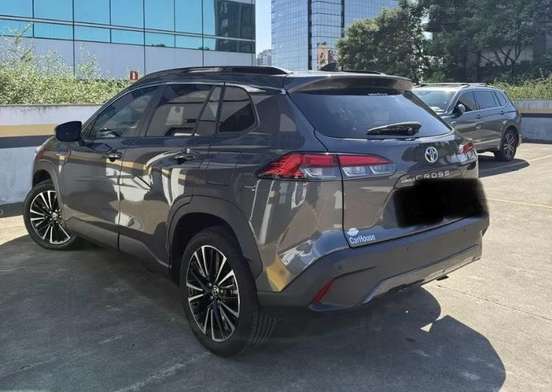 TOYOTA-COROLLA CROSS-2024