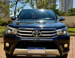 TOYOTA HILUX 2.8 SRX 4X4 CD 16V DIESEL 4P AUTOMÁTICO TOYOTA HILUX 2.8 SRX 4X4 CD 16V DIESEL 4P AUTOMÁTICO