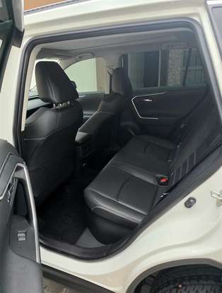 TOYOTA-RAV4-2025