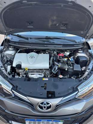 TOYOTA-YARIS-2018