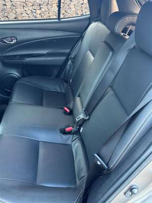 TOYOTA-YARIS-2018