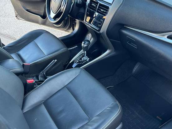 TOYOTA-YARIS-1.5 16V FLEX XLS MULTIDRIVE TOYOTA-YARIS-2018