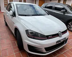 VOLKSWAGEN GOLF 2.0 TSI GTI 16V TURBO GASOLINA 4P AUTOMÁTICO VOLKSWAGEN GOLF 2.0 TSI GTI 16V TURBO GASOLINA 4P AUTOMÁTICO