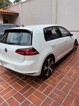 VOLKSWAGEN-GOLF-2.0 TSI GTI 16V TURBO GASOLINA 4P AUTOMÁTICO VOLKSWAGEN-GOLF-2017