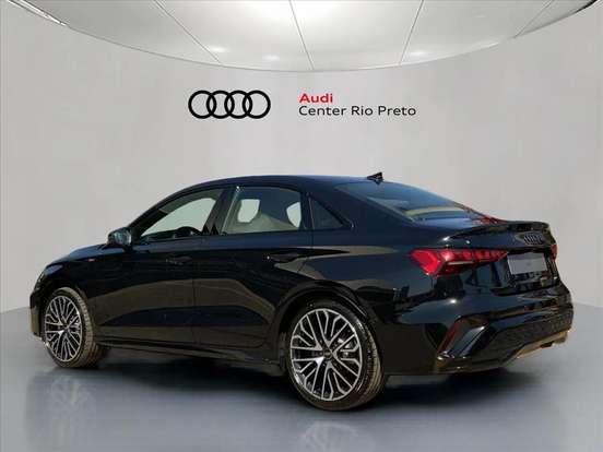 AUDI-A3-2.0 40 TFSI GASOLINA SEDAN PERFORMANCE BLACK S-TRONIC AUDI-A3-2025