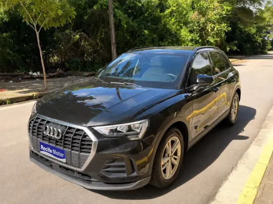 AUDI Q3 1.4 35 TFSI GASOLINA PRESTIGE PLUS S TRONIC AUDI Q3 1.4 35 TFSI GASOLINA PRESTIGE PLUS S TRONIC
