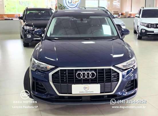 AUDI-Q3-2019