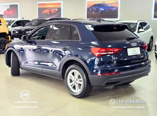 AUDI-Q3-2019