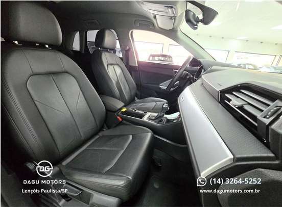 AUDI-Q3-2019