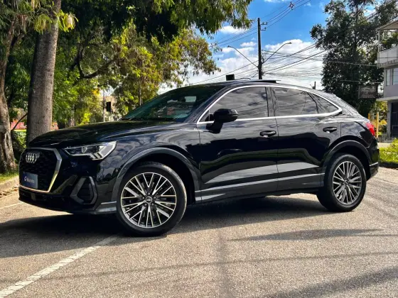 AUDI Q3 2.0 40 TFSI GASOLINA SPORTBACK PERFORMANCE QUATTRO TIPTRONIC AUDI Q3 2.0 40 TFSI GASOLINA SPORTBACK PERFORMANCE QUATTRO TIPTRONIC