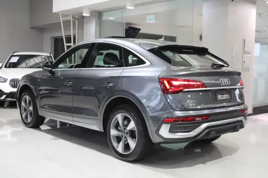 AUDI-Q5-2.0 45 TFSI GASOLINA S-LINE QUATTRO S TRONIC AUDI-Q5-2021