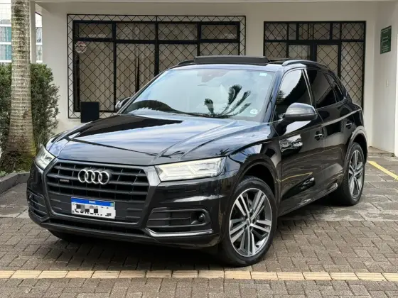 AUDI Q5 2.0 TFSI GASOLINA AMBITION S TRONIC AUDI Q5 2.0 TFSI GASOLINA AMBITION S TRONIC