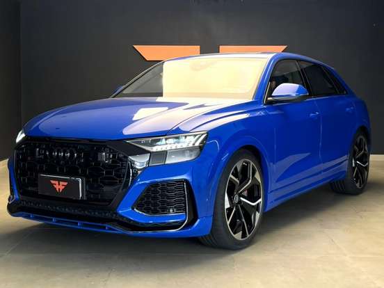 AUDI-RS Q8-2021