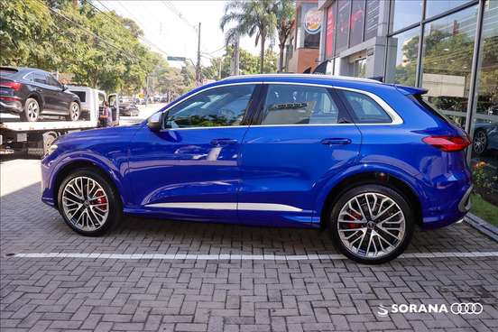 AUDI-SQ5-2025