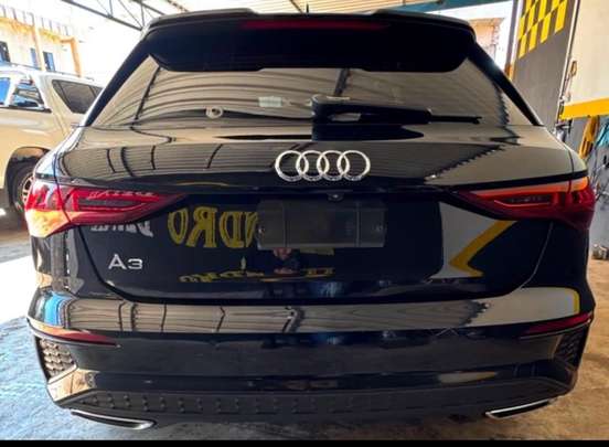 AUDI-A3-2021